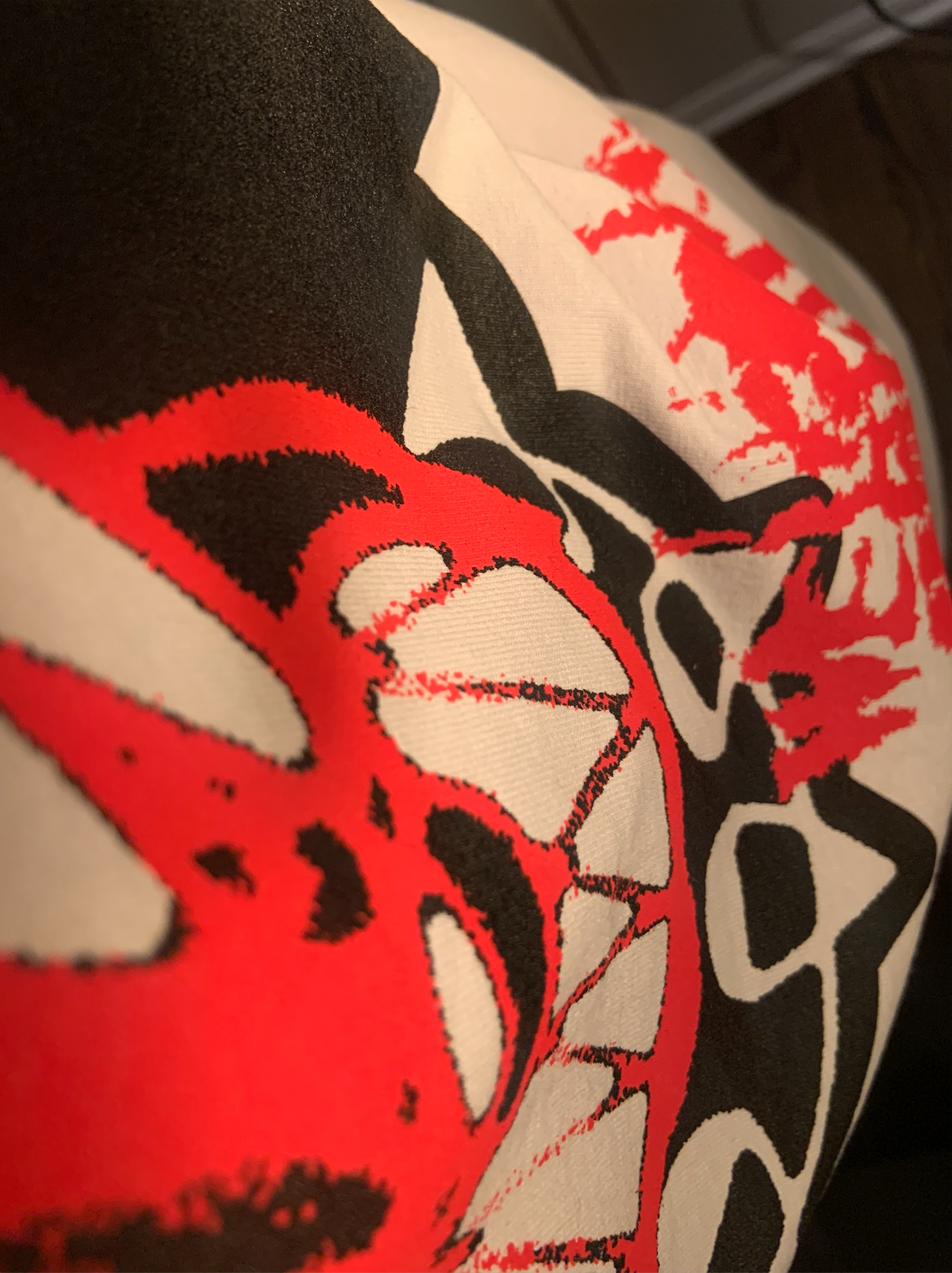 KEEKO -BAD DOG (OVERSIZED)