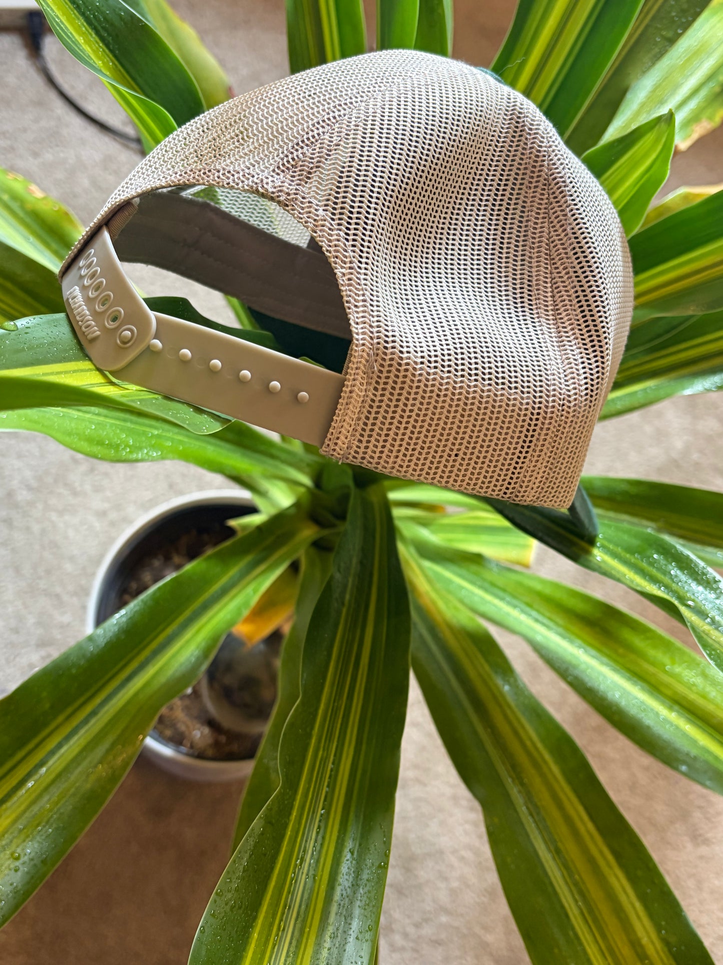 GARDEN LOW PRO TRUCKER