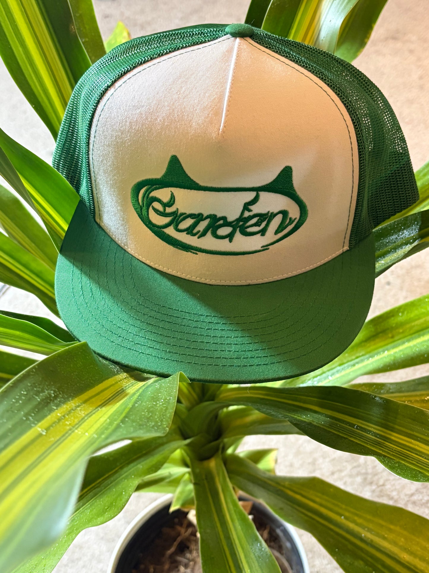 GARDEN 5-PANEL TRUCKER